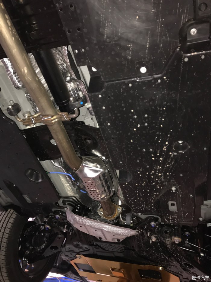 今天上传一张cx5腹部的照片哈,大家可以对比一下哈!