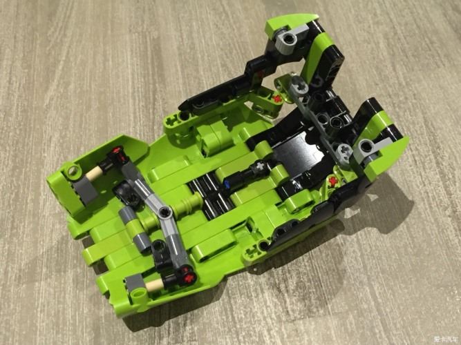 lego42054克拉斯拖拉机