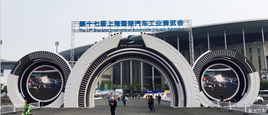 上海国际车展，看上金杯S70