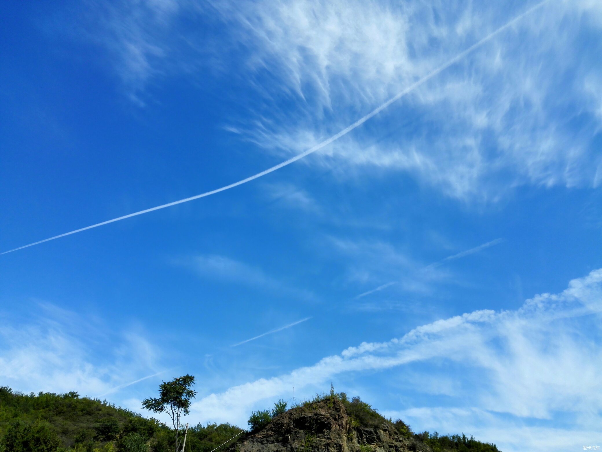 今天山里的云和天