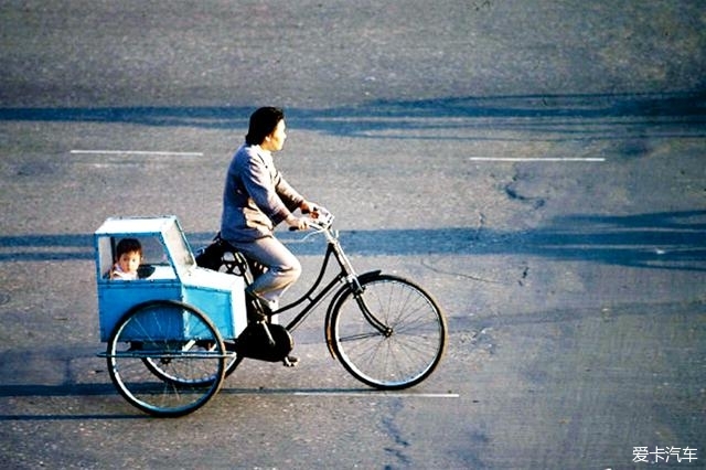               北京,偏斗自行车载