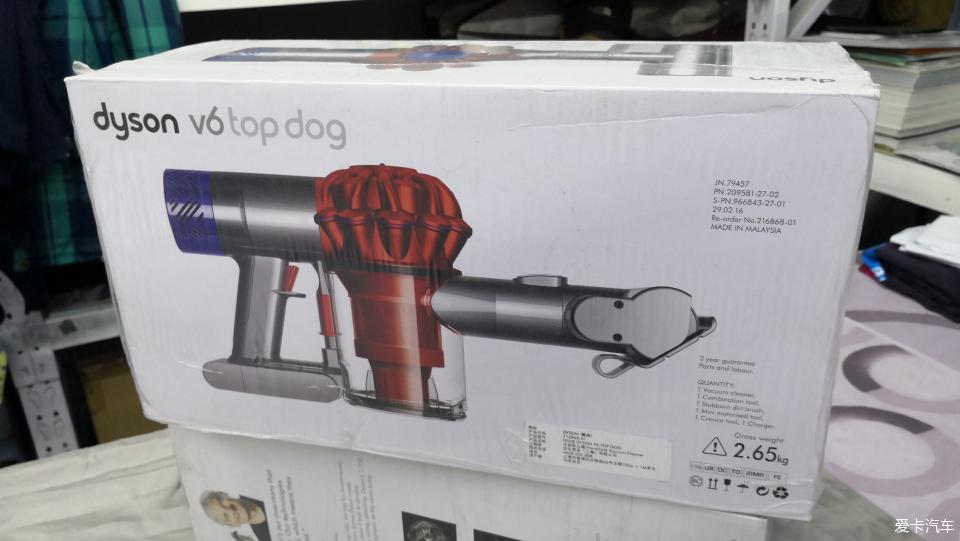 出全新未开封戴森除螨吸尘器(hh08 dyson v6 top dog)