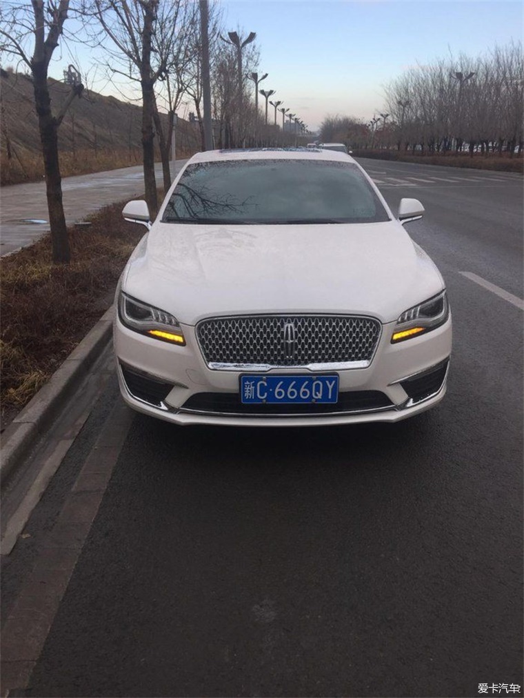 > 白色林肯mkz用车感受