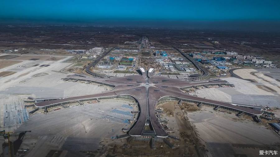 航拍北京大兴国际机场史诗航的建筑过程本人拍摄版权所有