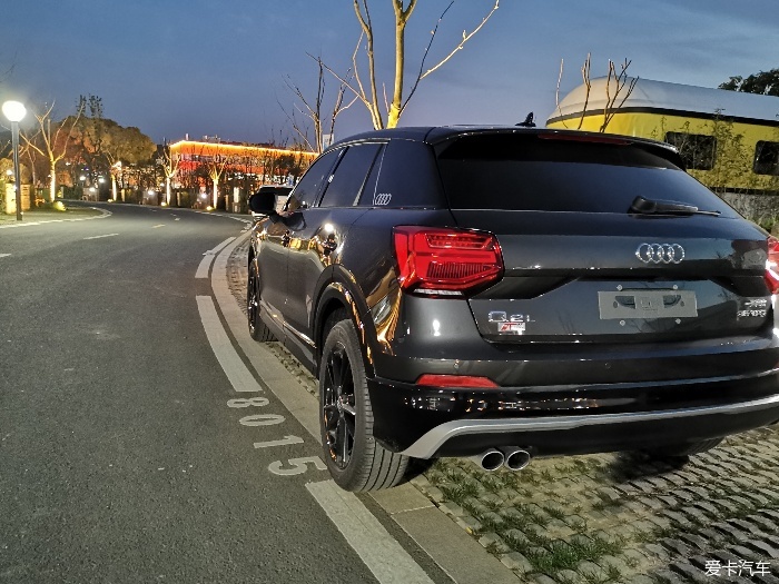 喜提灯厂q2l 交个作业 猛石黑 去踏春