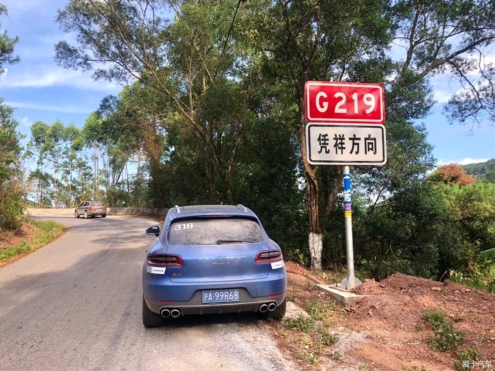 【鼎哥游记】用车轮书写自己的故事—广西中国边境线自驾之旅！