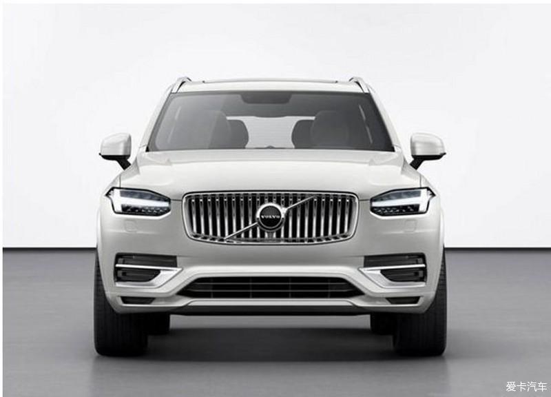 2020款沃尔沃xc90新车外观方面采用家族式设计