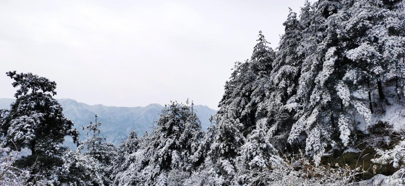 终南山的雪景