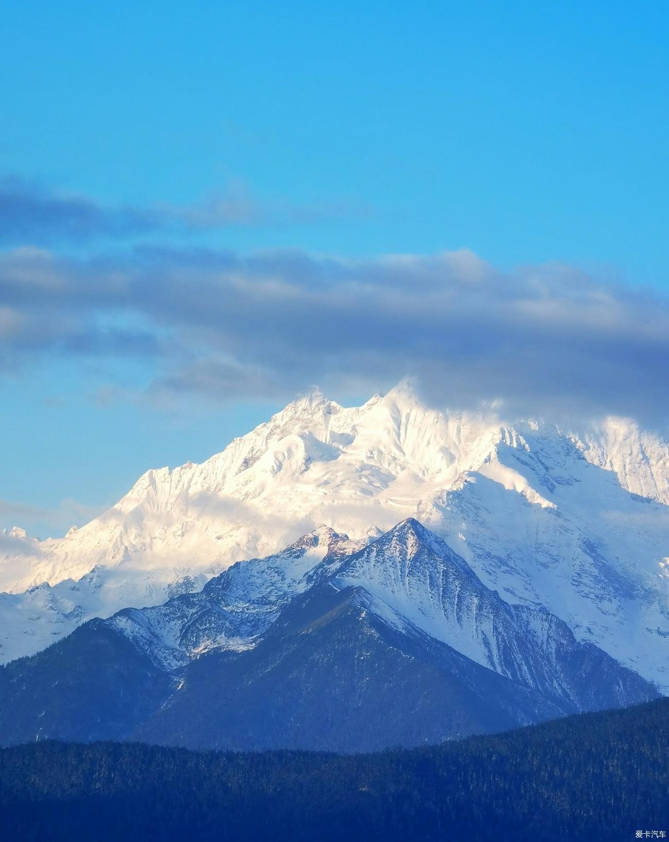 > 梅里雪山内鲜有人踏足的秘境梅里北坡