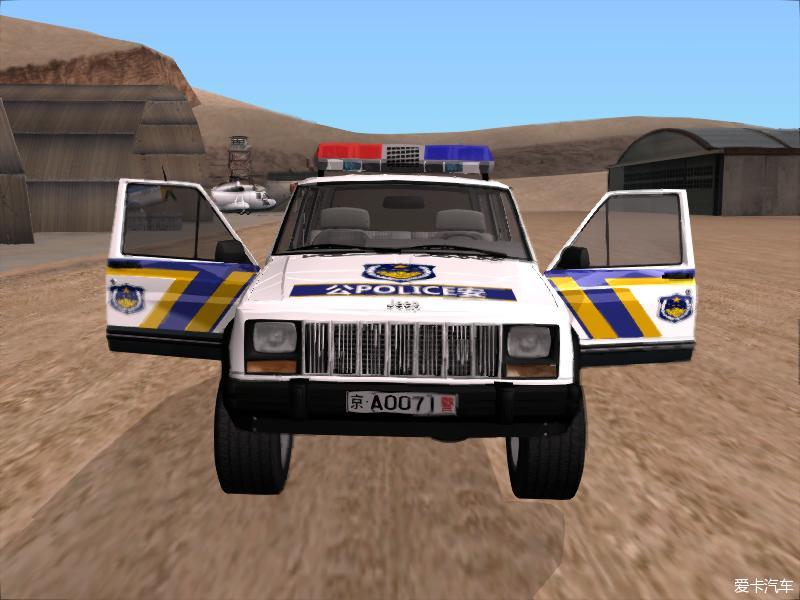 给游戏里设计的新式公安涂装警车