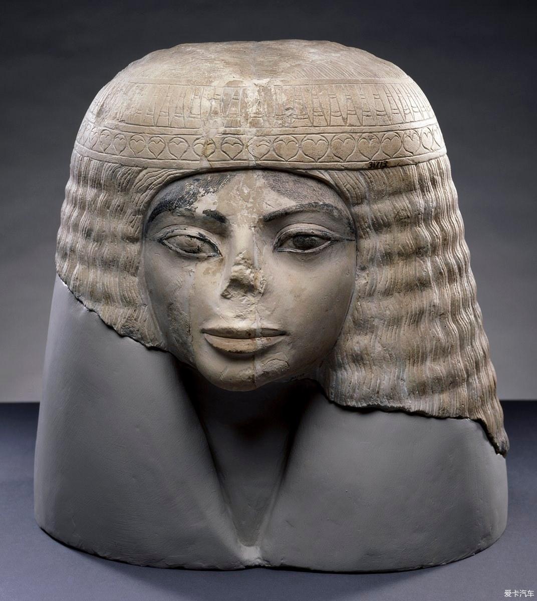 3000年前的古埃及雕像,看起来像迈克尔·杰克逊 ~~… 查看本楼