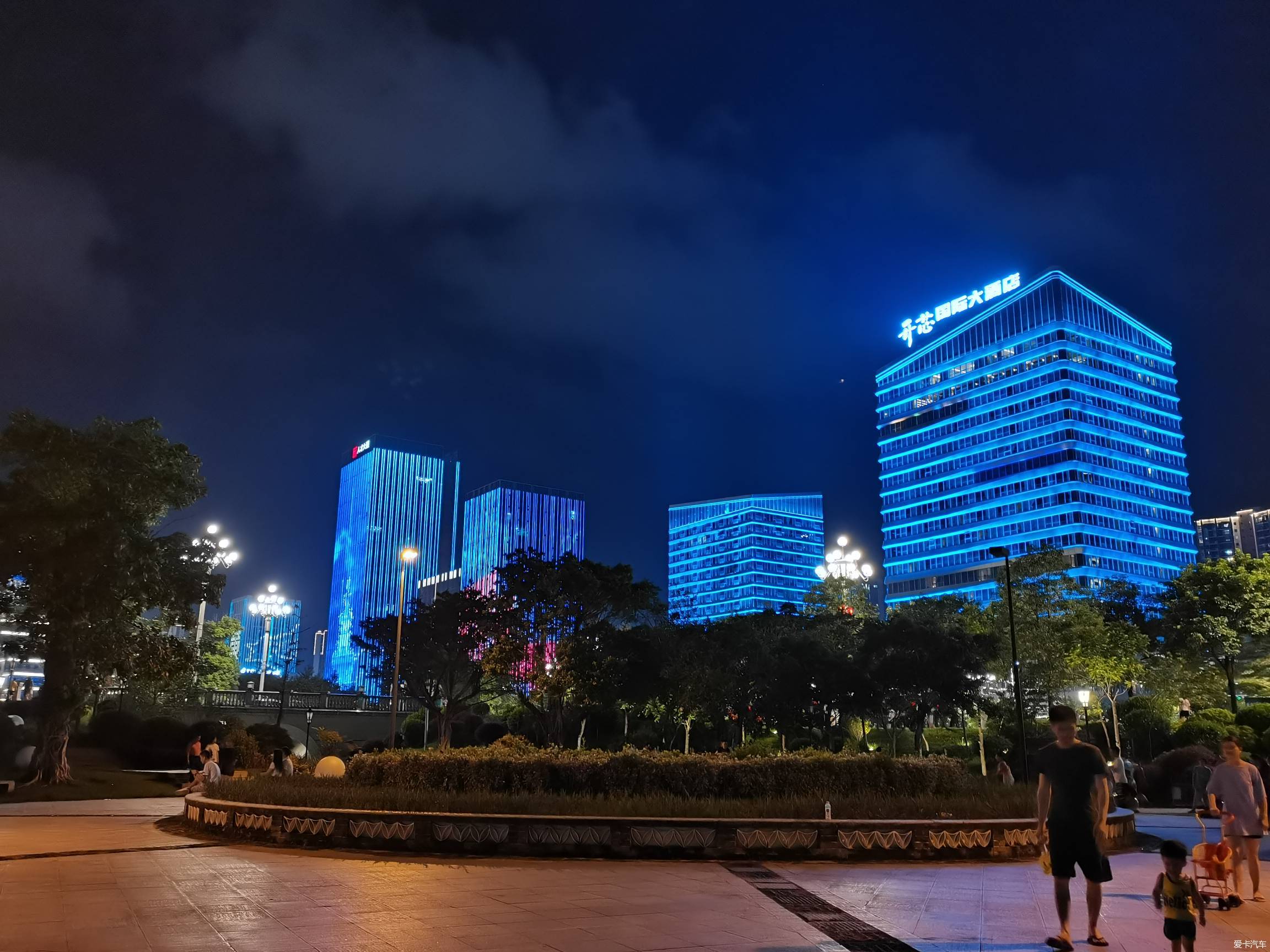 【热搜冲顶】广州市黄埔知识城——迷人的夜景!