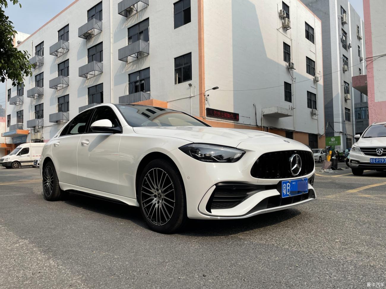 没时间贴整车先贴个镀铬条奔驰新c2022w206