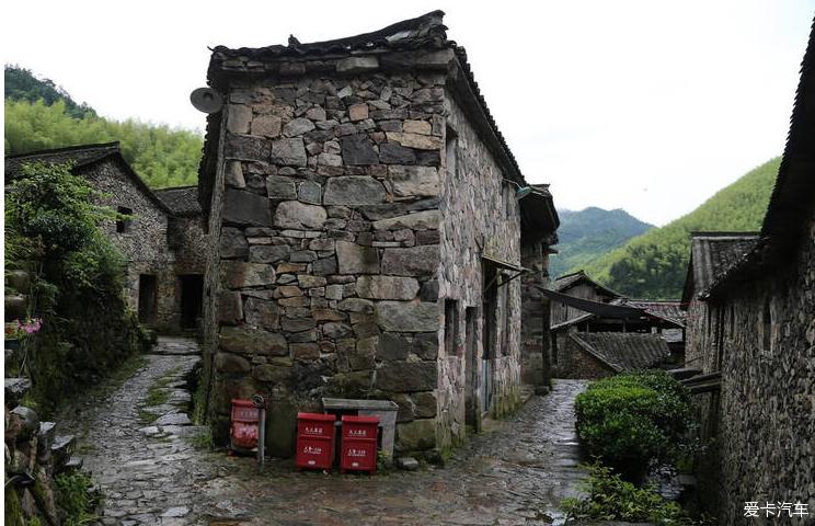 【热搜冲顶】转载:浙江原生态石头村,距今600年没门票