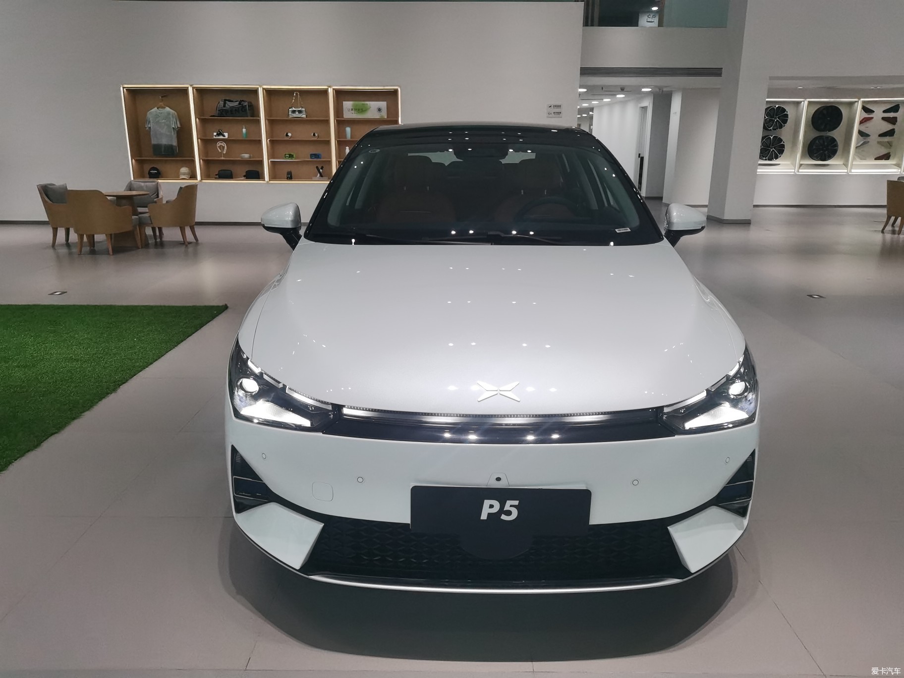 【2022热搜冲顶】小鹏P5