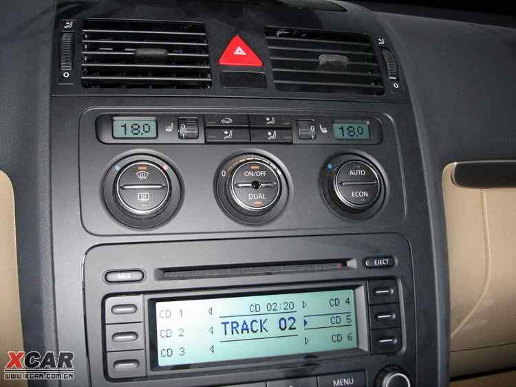 【精华】06TA新的分区空调Dual按钮和方向盘