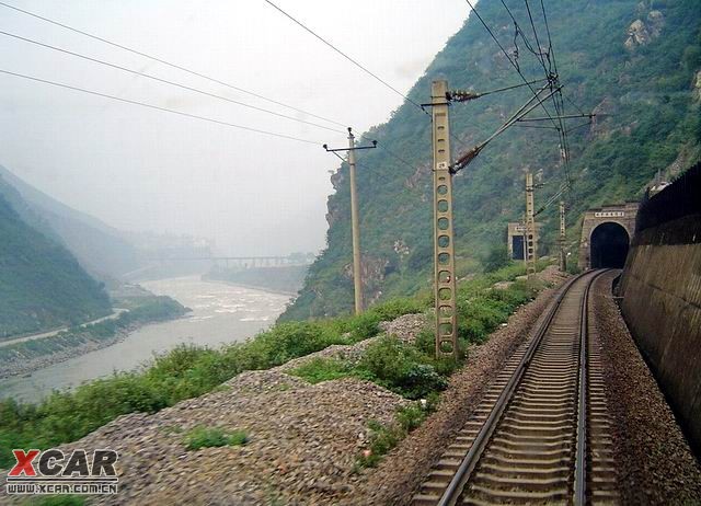 利子依达,奶奶包(中国铁路史最大事故) 成昆铁路全线实拍详图地址 55