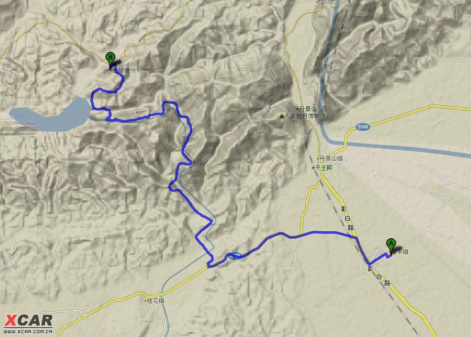 研究地图发现离膨轴隆胸丰乳镇直线距离10公里山上还有个磁峰镇莲花湖