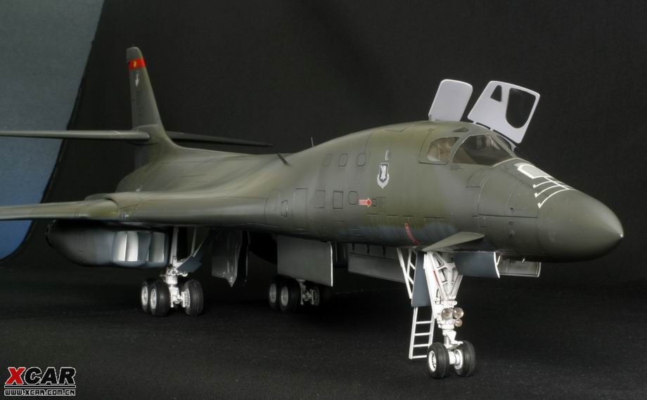 成田大师制作-1/48 b-1b 轰炸机精华