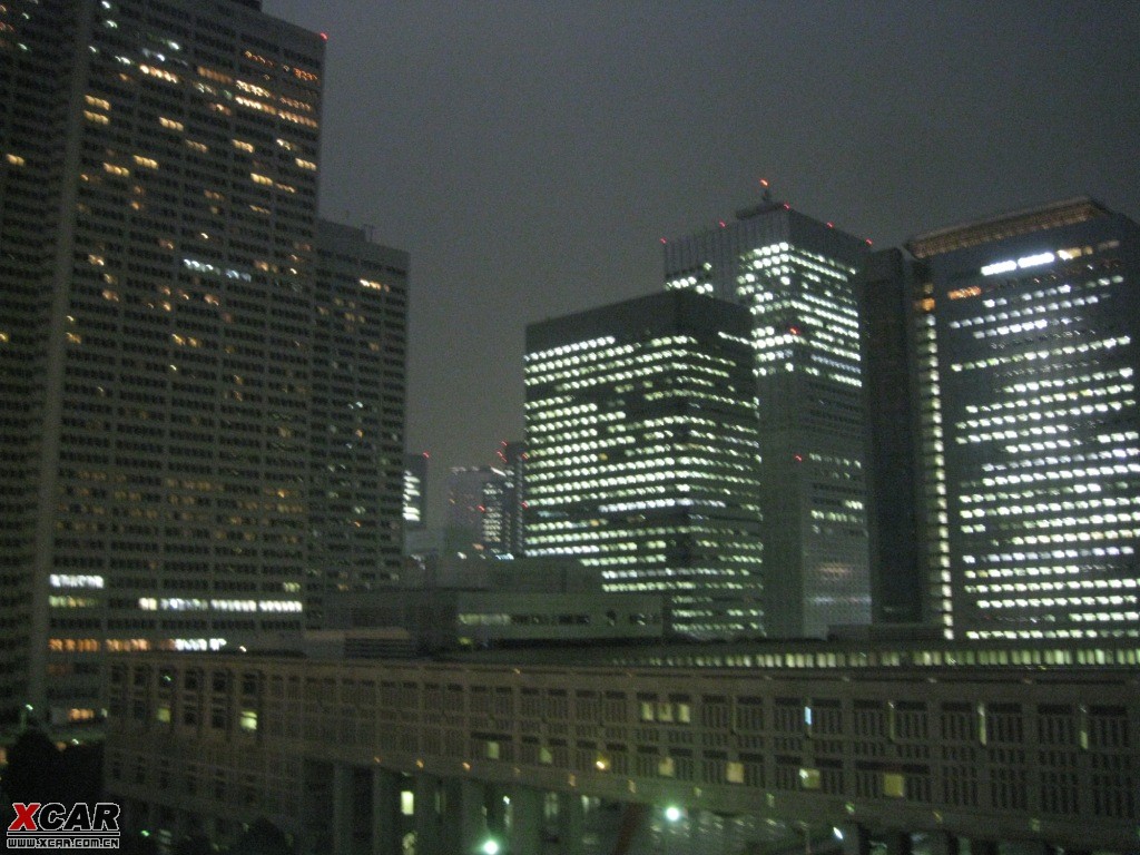 窗外的新宿夜景