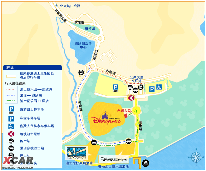 香港迪士尼公園在大嶼島,往香港新機場的路上,有地鐵到達.