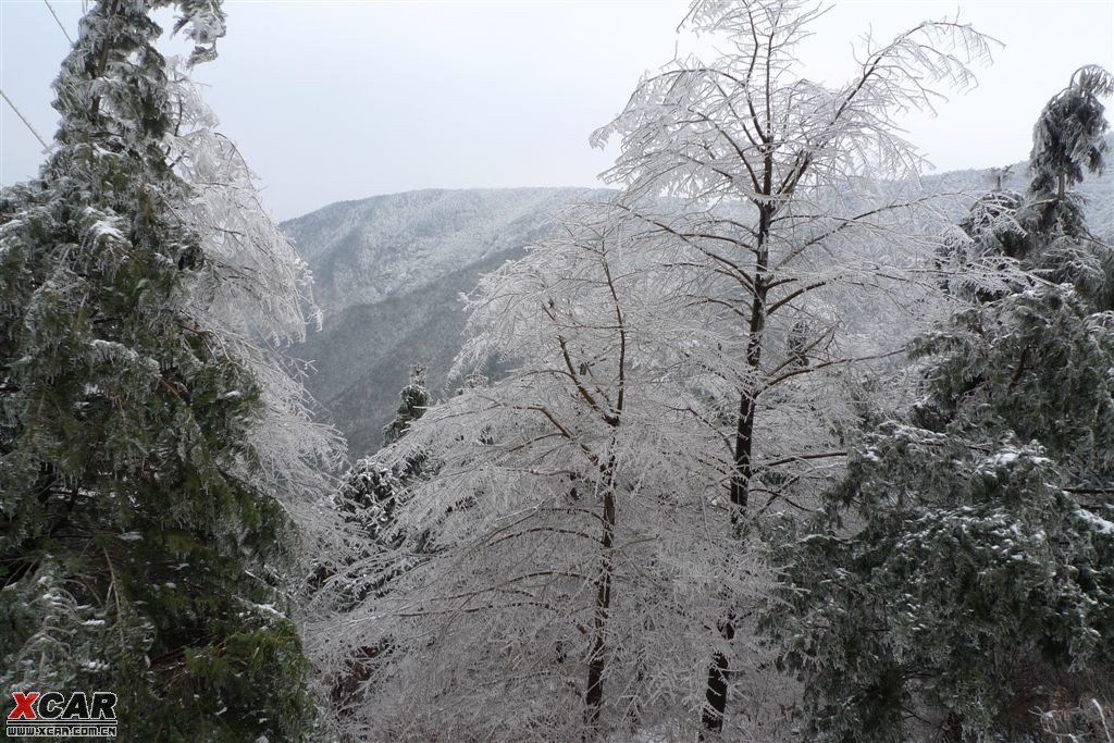 临海括苍山雪景图片