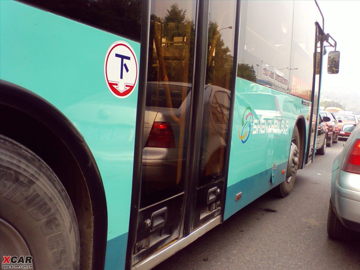 公交车使用翻新轮胎合法吗?安全吗?