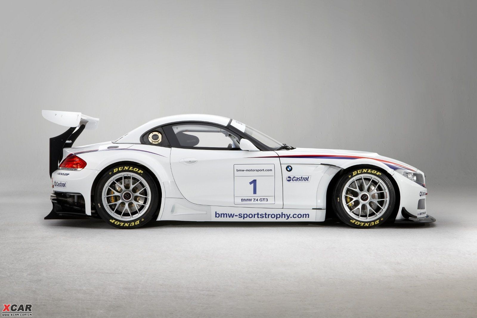 bmw z4 gt3 战车