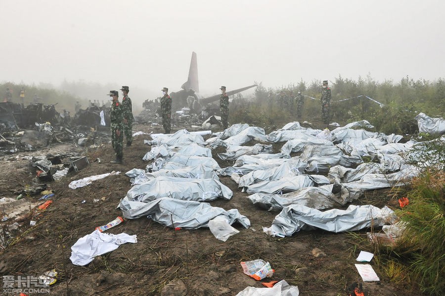 空难遇难者遗体不完整图片