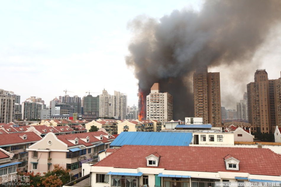 上海高层住宅楼特重大火灾图片全纪录