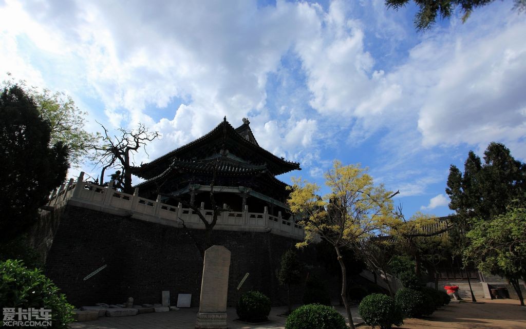 伏羲台又称人祖庙,位于新乐市北郊,距省会石家庄35公里,河北省重点