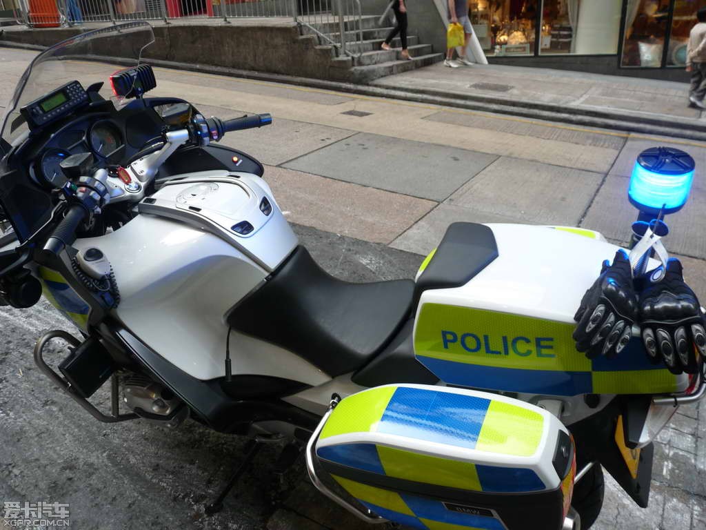 走馬觀花香港遊----香港鐵馬交通警察裝備精華