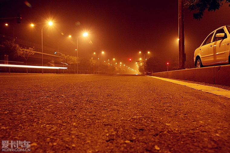 晚上拍的马路照片图片