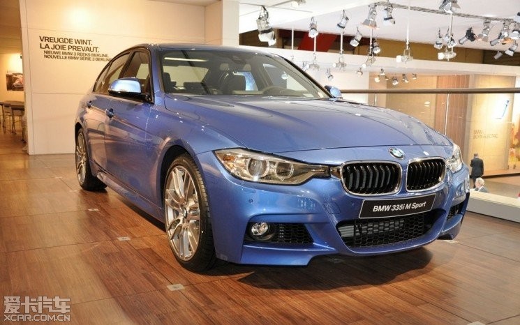 近距離接觸 bmw f30 m sport