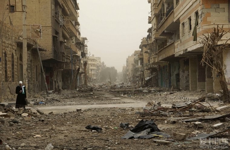 【图】叙利亚自由军巷战被爆头视频,血腥慎入~~~~~~~~