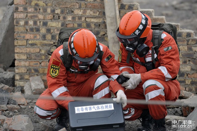 武警救援