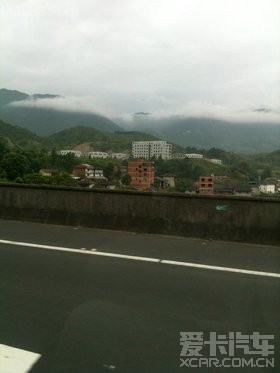 路上精彩，车窗透风景。。