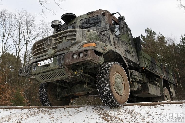 非常強悍,奔馳軍用越野卡車_廣東汽車論壇_x