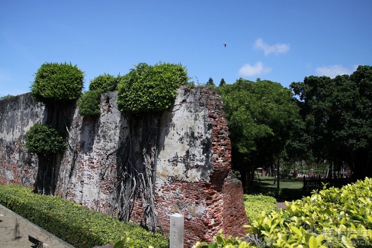 為國家一級古蹟臺灣城殘跡,及國定古蹟熱蘭遮城城垣暨城內建築遺構