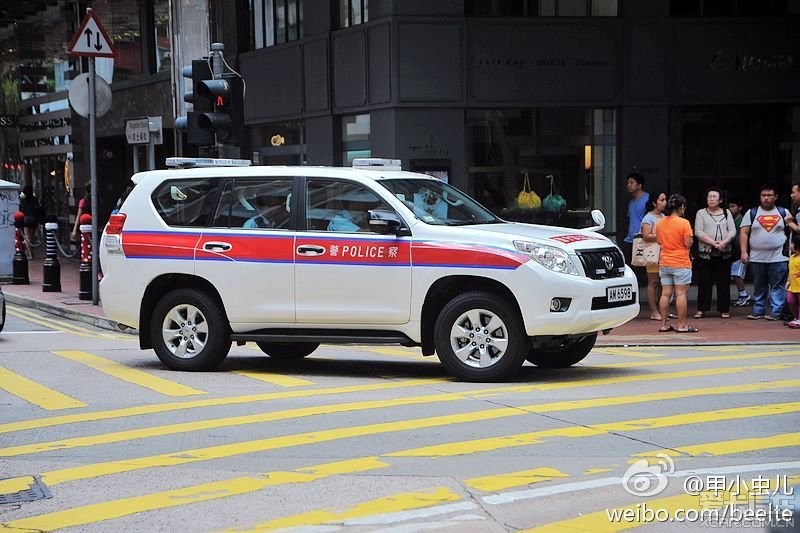 香港丰田霸道警车图片