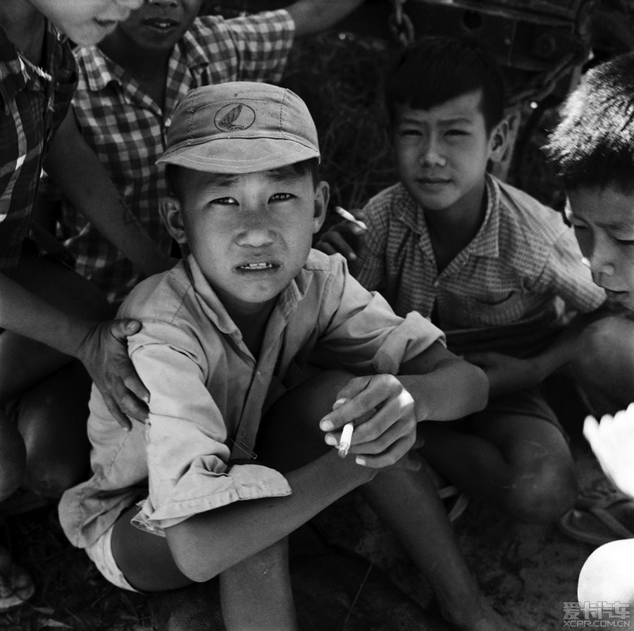 裸奔小孩 小孩子图片