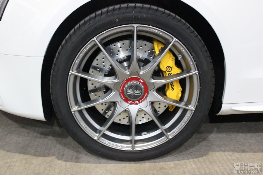 s5提車改oz輪轂 brembo gt6 剎車 變色龍貼膜