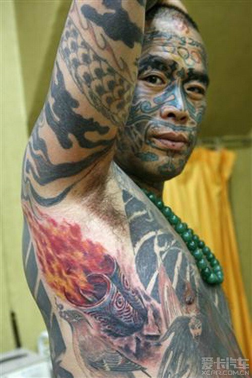 中国通体纹身第一人图片