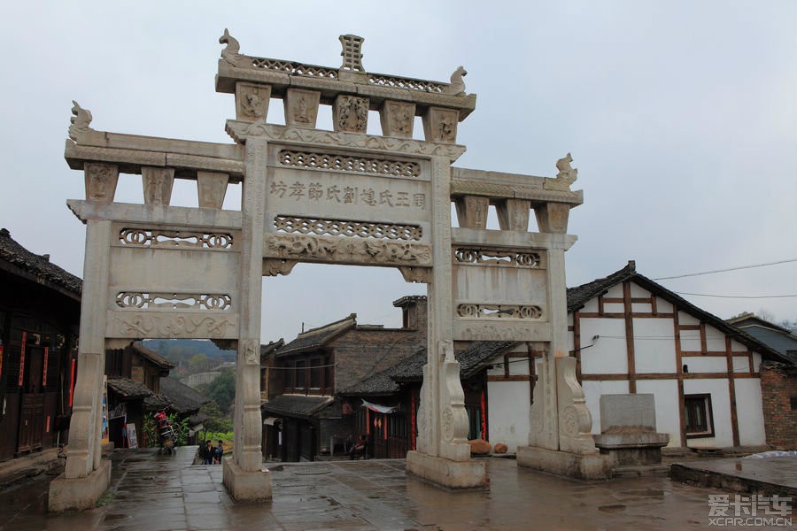 在魂縈夢繞青巖古鎮一心體會雨