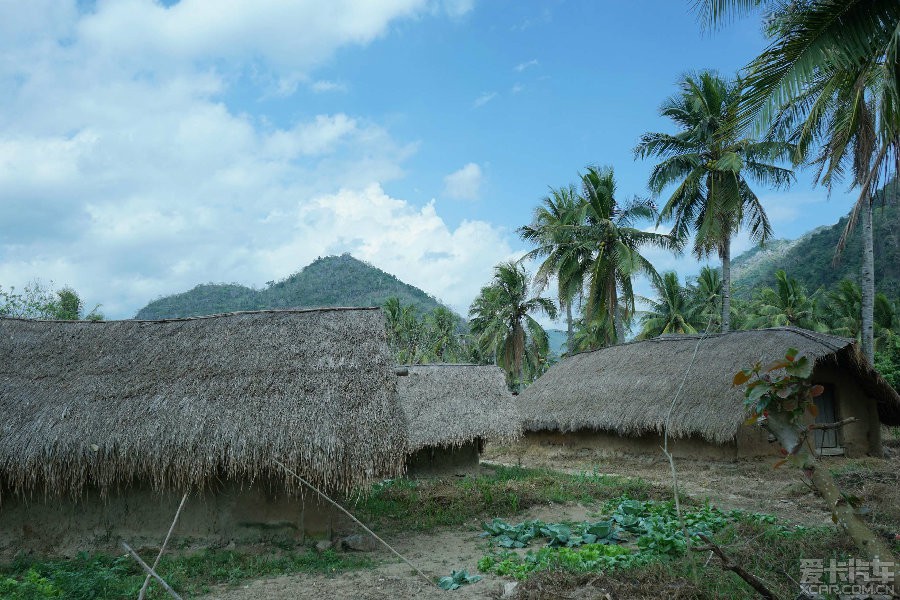 原生态的海南少数民族村落