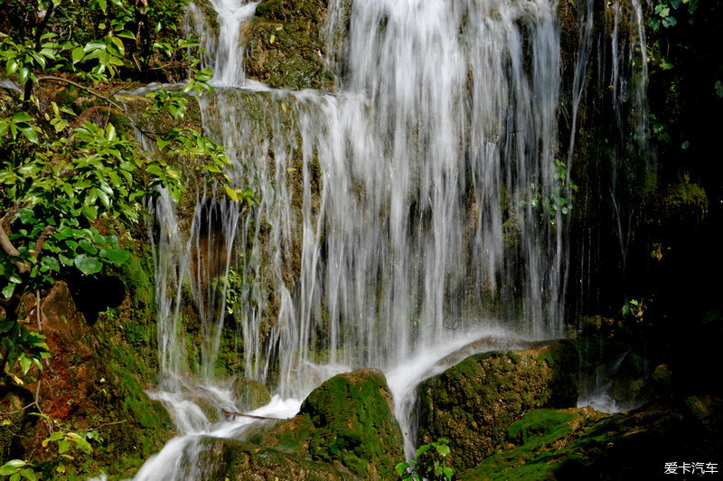 秋日61泉水淙淙