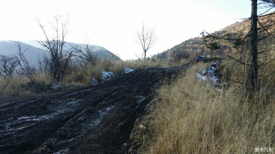 朝阳沟下山图片