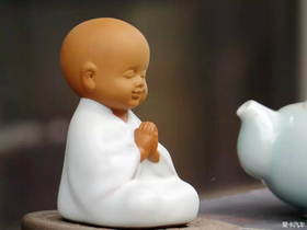 漫步文化街，感受春节气息