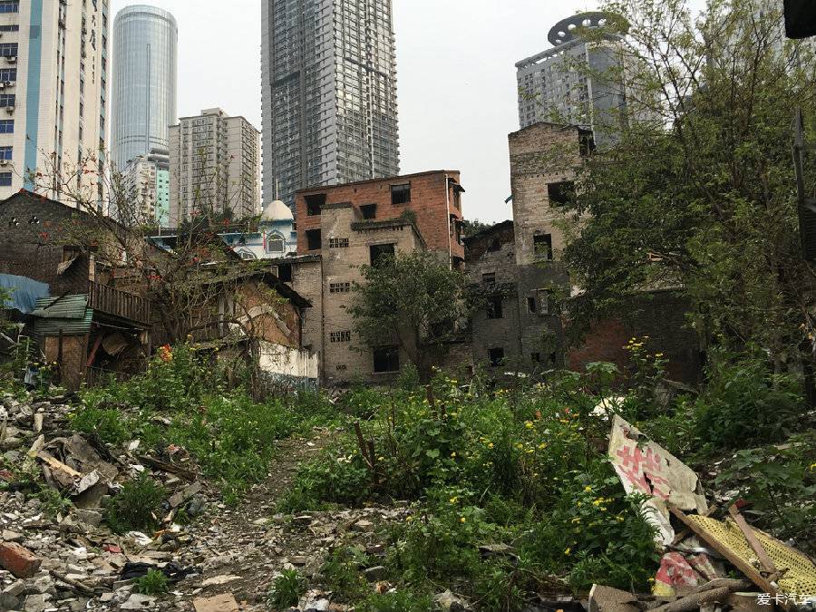 重庆废墟花园图片