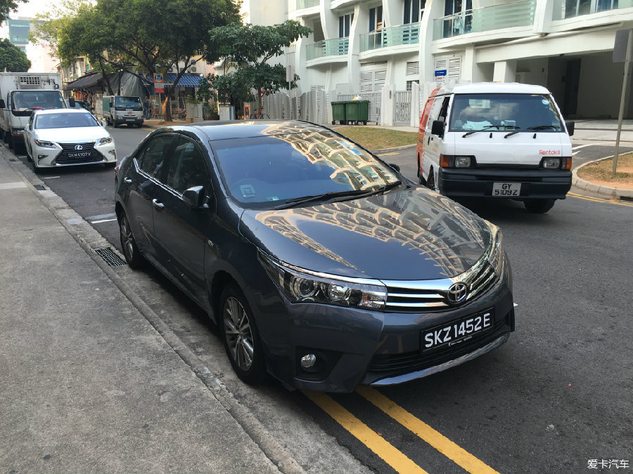 有路必有豐田車,我在新加波和馬來西亞見到的豐田車(已上圖)-愛卡汽車